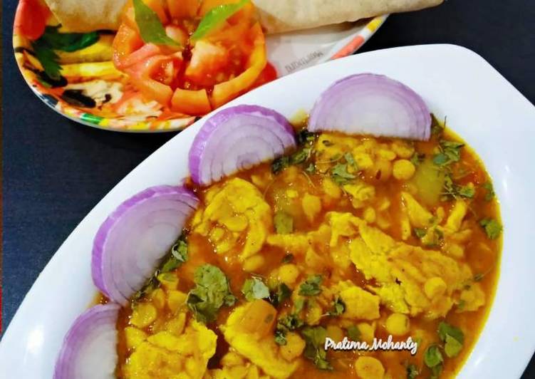 Steps to Prepare Favorite Chana Dal Egg Tadka