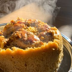 A picture of Maqluba (مقلوبة).
