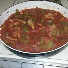 A picture of Italian Veal and Peppers.