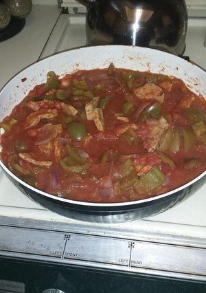 A picture of Italian Veal and Peppers.
