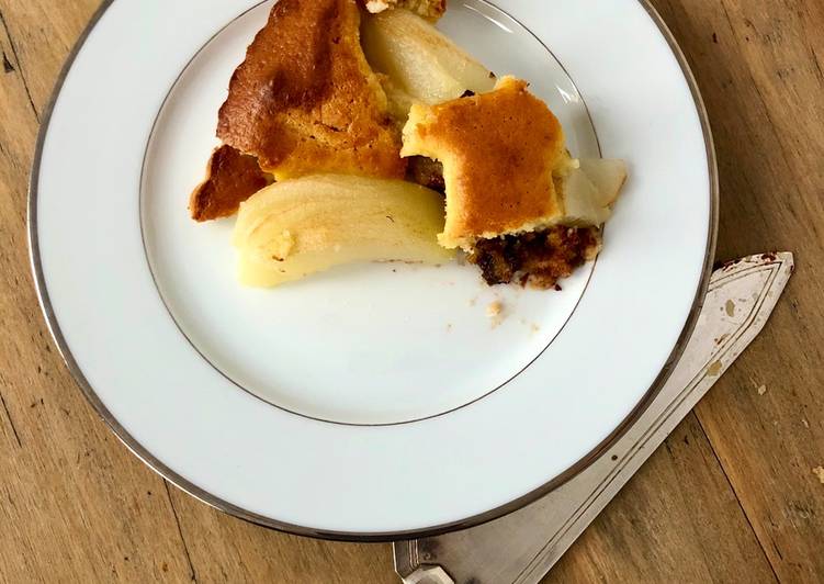 Gâteau moelleux poires amandes et pépites de chocolat