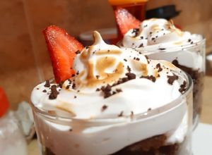 Una foto de Bizcocho mojado de chocolate