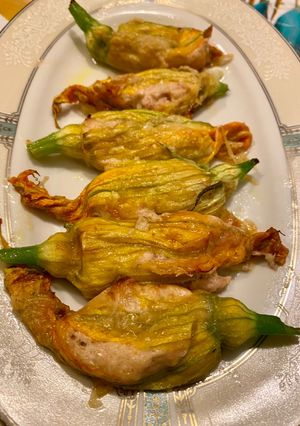 Foto di Fiori di zucca al tonno