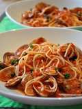Tomato Pasta with Asari Clams and Bacon