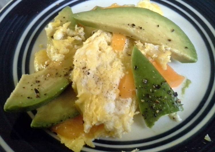 Steps to Prepare Super Quick Homemade Avocado omelet