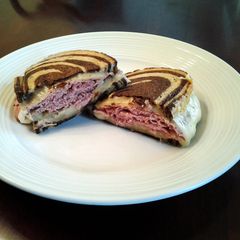A picture of Grilled Roast Beef and Cheese.