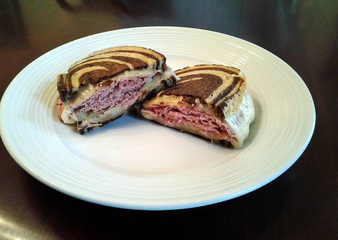 Grilled Roast Beef and Cheese