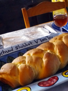 A picture of Suzy' s Challah (Bread maker).