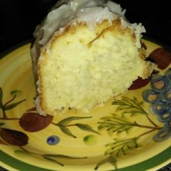 A picture of Coconut bundt cake.