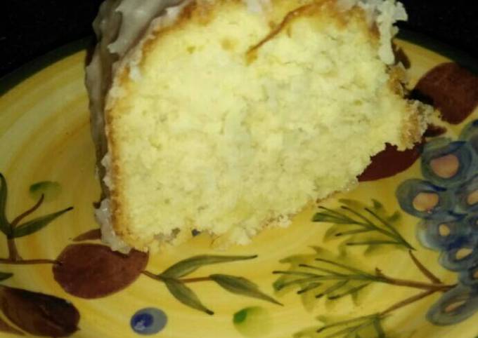 How to Prepare Perfect Coconut bundt cake