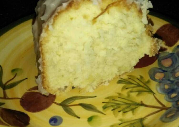 Recipe of Speedy Coconut bundt cake