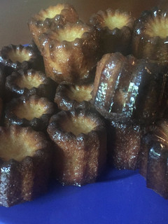 Une photo de Cannelés bordelais