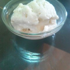 A picture of Low fat banana ice cream.