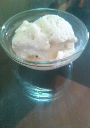 A picture of Low fat banana ice cream.