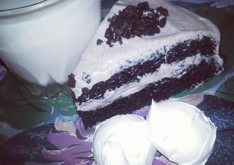 How to Cook Yummy Dark Royal Blue Velvet Cake