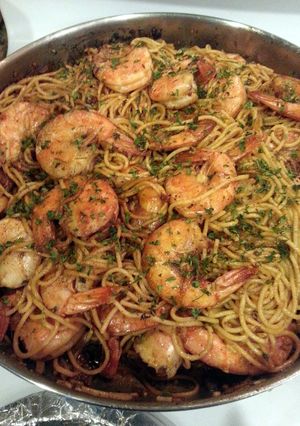 A picture of Garlic shrimp.