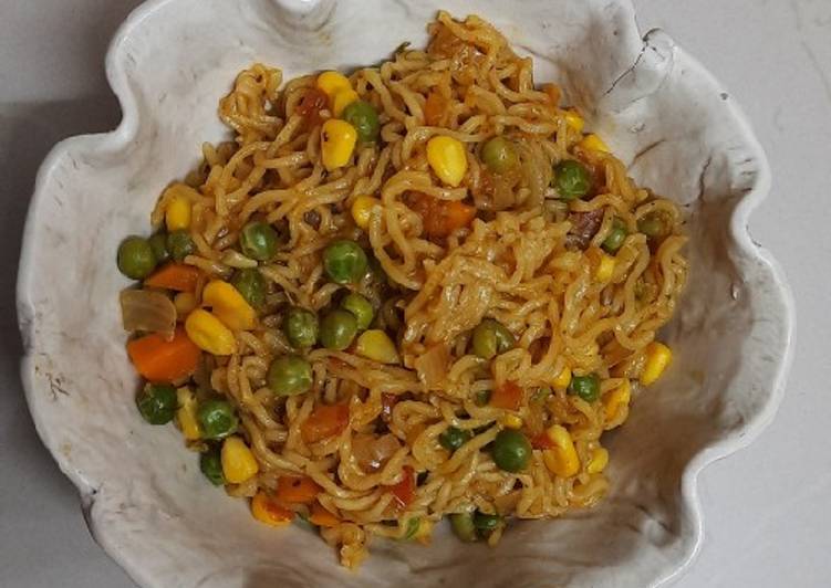 Recipe of Quick Spicy Veg Maggi