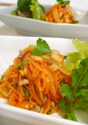 A picture of Thai-Style Carrot Salad.