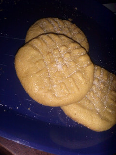 A picture of Easiest Peanut Butter cookies!.