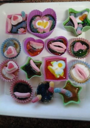 A picture of Ladybirds Toffees , Plain , Decorated , Halloween Style , Hard or Stick Jaw.