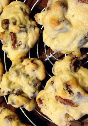 A picture of Pecan Chocolate Chip Cookies.