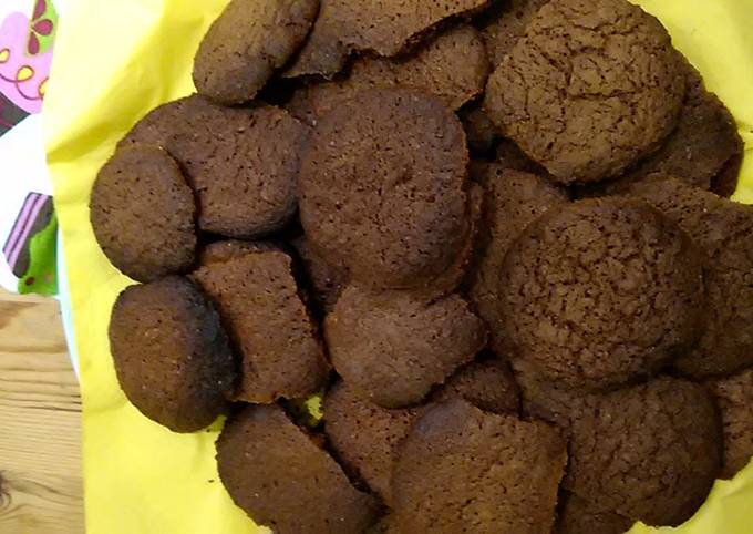 Maja's Ginger Biscuits