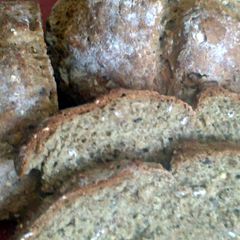 A picture of Sig's wholemeal and oat soda bread.