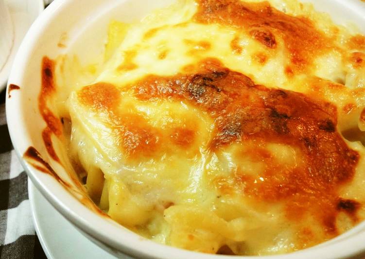 Recipe of Super Quick Homemade Gooey, Cheesy Macaroni au Gratin