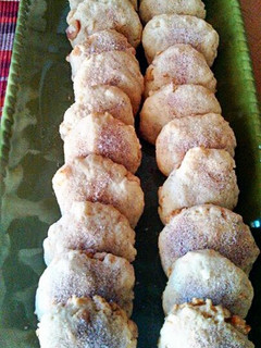 A picture of Shortbread Macadamia Cinnamon & Sugar Cookies.