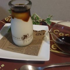 A picture of Affogato Like Pudding with Egg Whites.