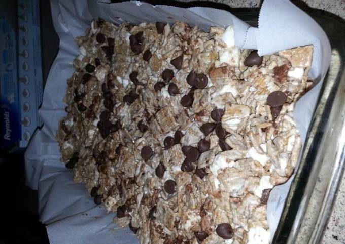 Recipe of Ultimate chocolate Grahams your own Bars. mm