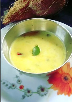 ओरिसा नारियल कड़ी (odisha nariyal kadhi recipe in Hindi) रेसिपी मुख्य फोटो