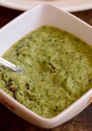 A picture of Kothamalli(Coriander) Chutney.