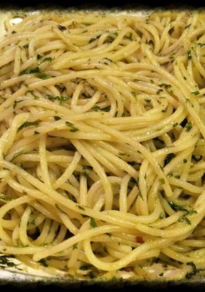 A picture of AMIEs SPAGHETTI with OIL & PARSLEY.