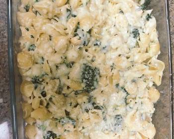 How To Serving Recipe Cheesy Chicken Alfredo Shells W Spinach casserole Most Delicious