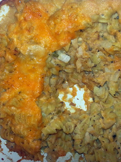 A picture of Tuna casserole.