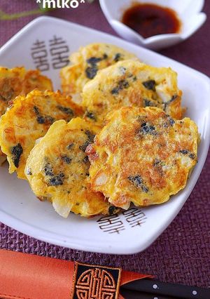 A picture of Jeon with Chikuwa Fishcake, Nagaimo, and Nori Seaweed.