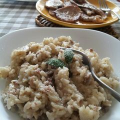 A picture of AMIEs Risotto with Sausage.