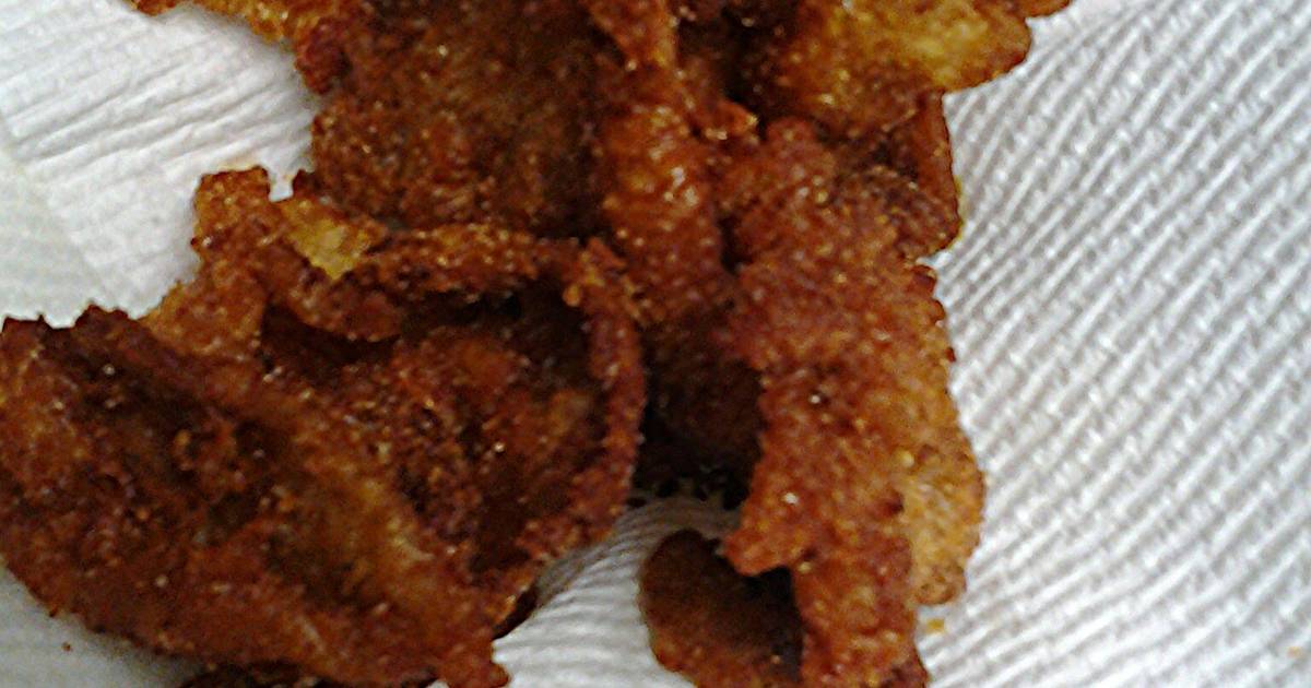 Spicy fried chicken skins Recipe by skunkmonkey101 Cookpad