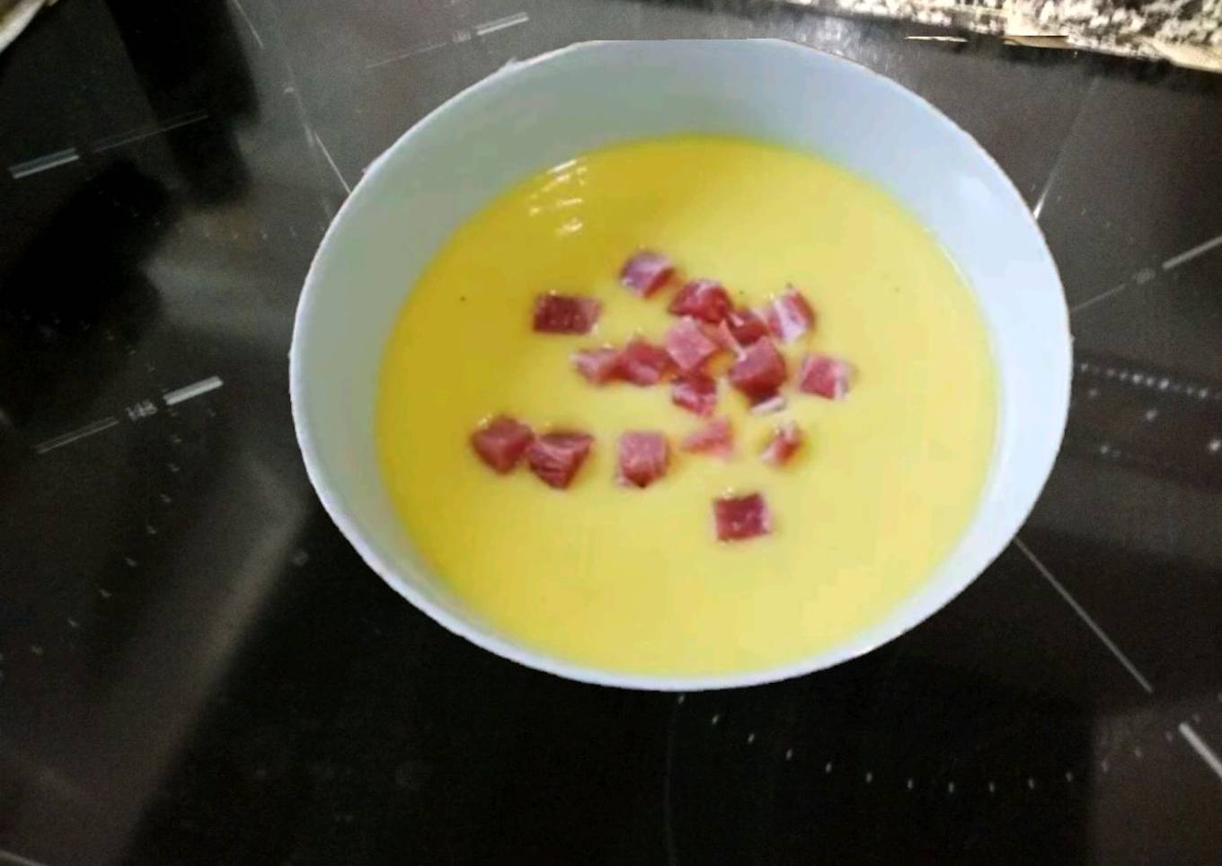 Salmorejo de mango con calabacín