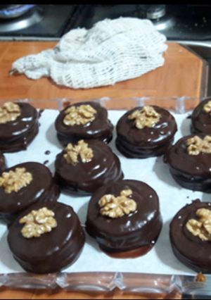 Una foto de Alfajores tipo Havanna
