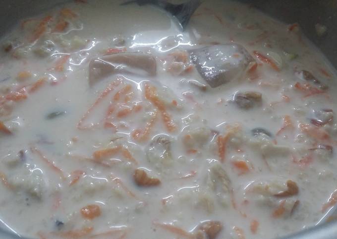 Simple Way to Make Speedy Healthy Oats n carrots porridge
