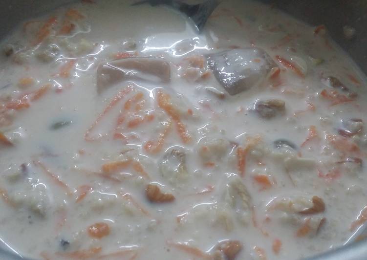 Recipe of Super Quick Homemade Healthy Oats n carrots porridge