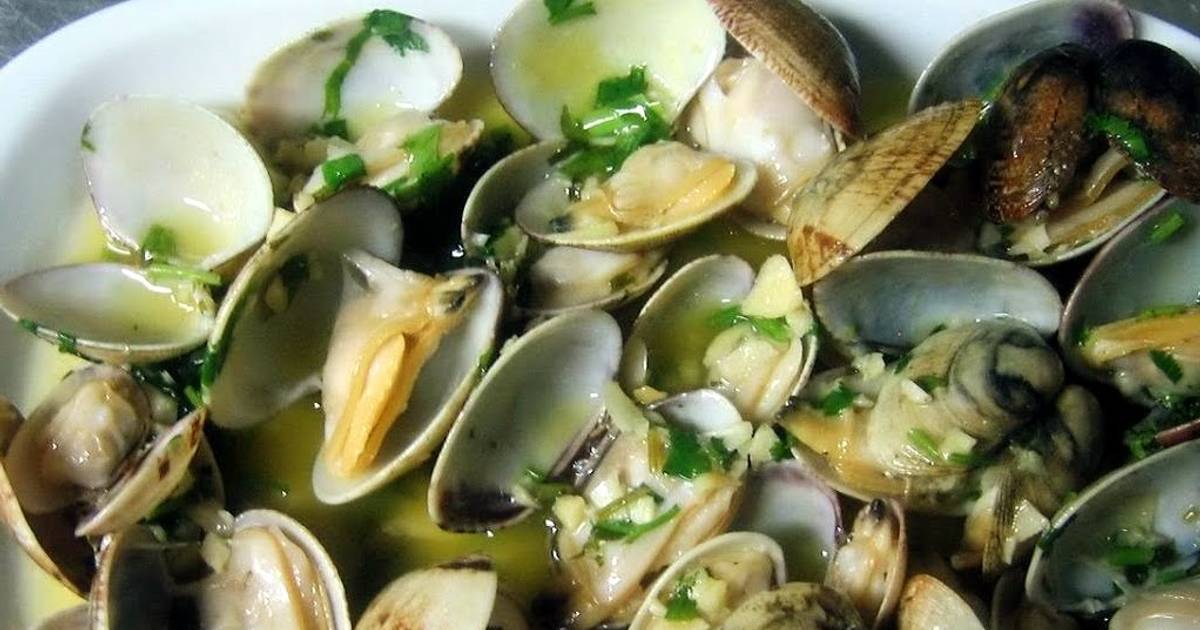 clams in white wine sauce (portuguese ameijoas a bulhao de patob) Recipe by sandra.vazsilva.5