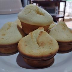 A picture of Oven Toaster Butter Muffins.