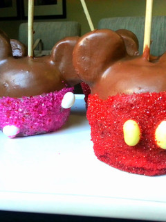 A picture of Mickey mouse dipped apples.