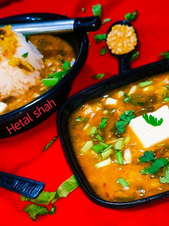 पालक मूंग दाल(palak moong daal recipe in hindi) रेसिपी मुख्य फोटो