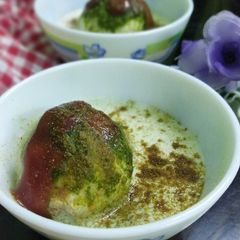A picture of Bread Dahi Vada.
