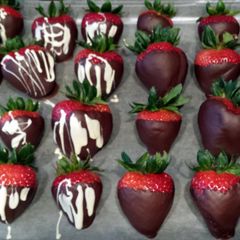 A picture of Chocolate covered strawberries.
