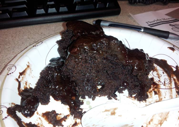 slow cooker chocolate lava cake